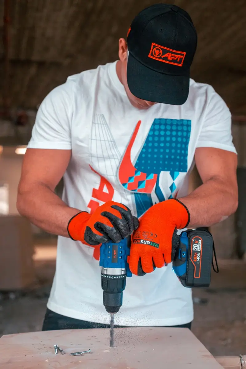 APT International quality control and logistics